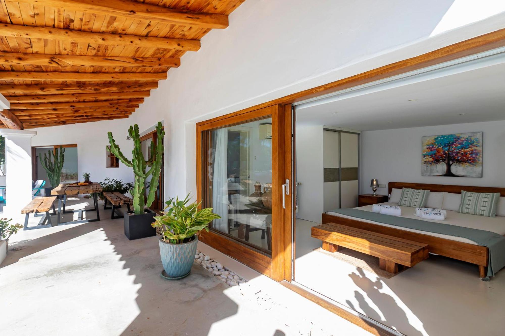 Villa Near Ibiza Town Sleeps 11 To 13 Guests Can Furnet Exterior foto